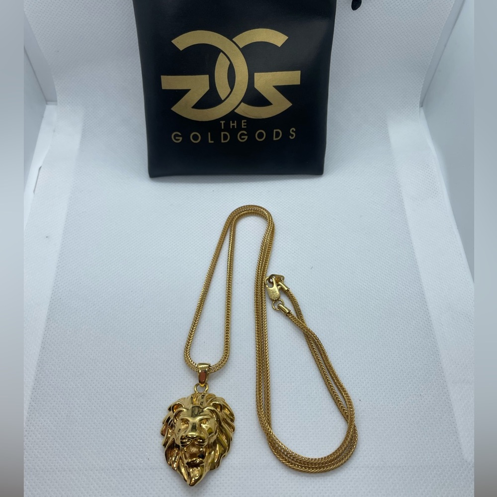 🦁The Gold Gods Lion Necklace
